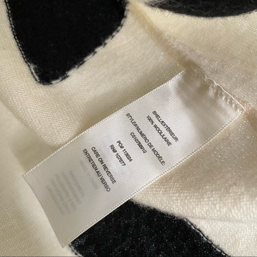 Alice + Olivia | Carey Sequin-Heart Wool Pullover Sweater - Picture 8 of 12